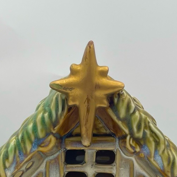 Ceramic Nativity Scene 1 Piece - Picture 8 of 10